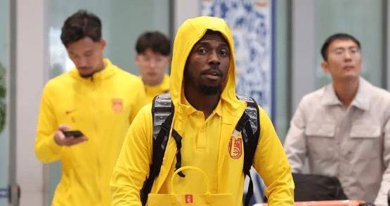 关于蒙特雷教练组强化体能训练，备战关键战的信息