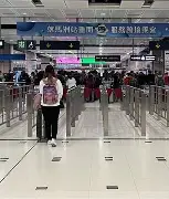 开云体育电脑版-包含曙光先锋迎战冰川之巅，险胜过关，现场掌声雷动的词条